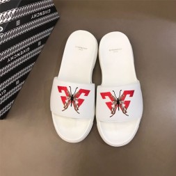 지방시 남성용 신상 슬리퍼 GV39063 화이트