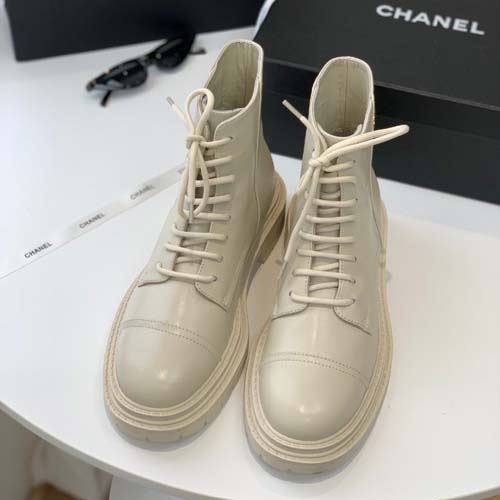 샤넬 여성용 앵글부츠  G34415-2