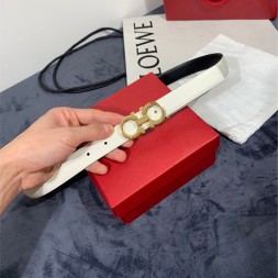 페레가모 신상  벨트 678889  화이트 금장