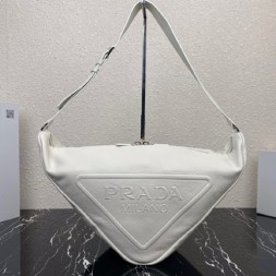 프라다 남성 트라이앵글 백 2VY007-3