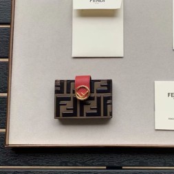 펜디 신상 카드 지갑 8M0301 레드