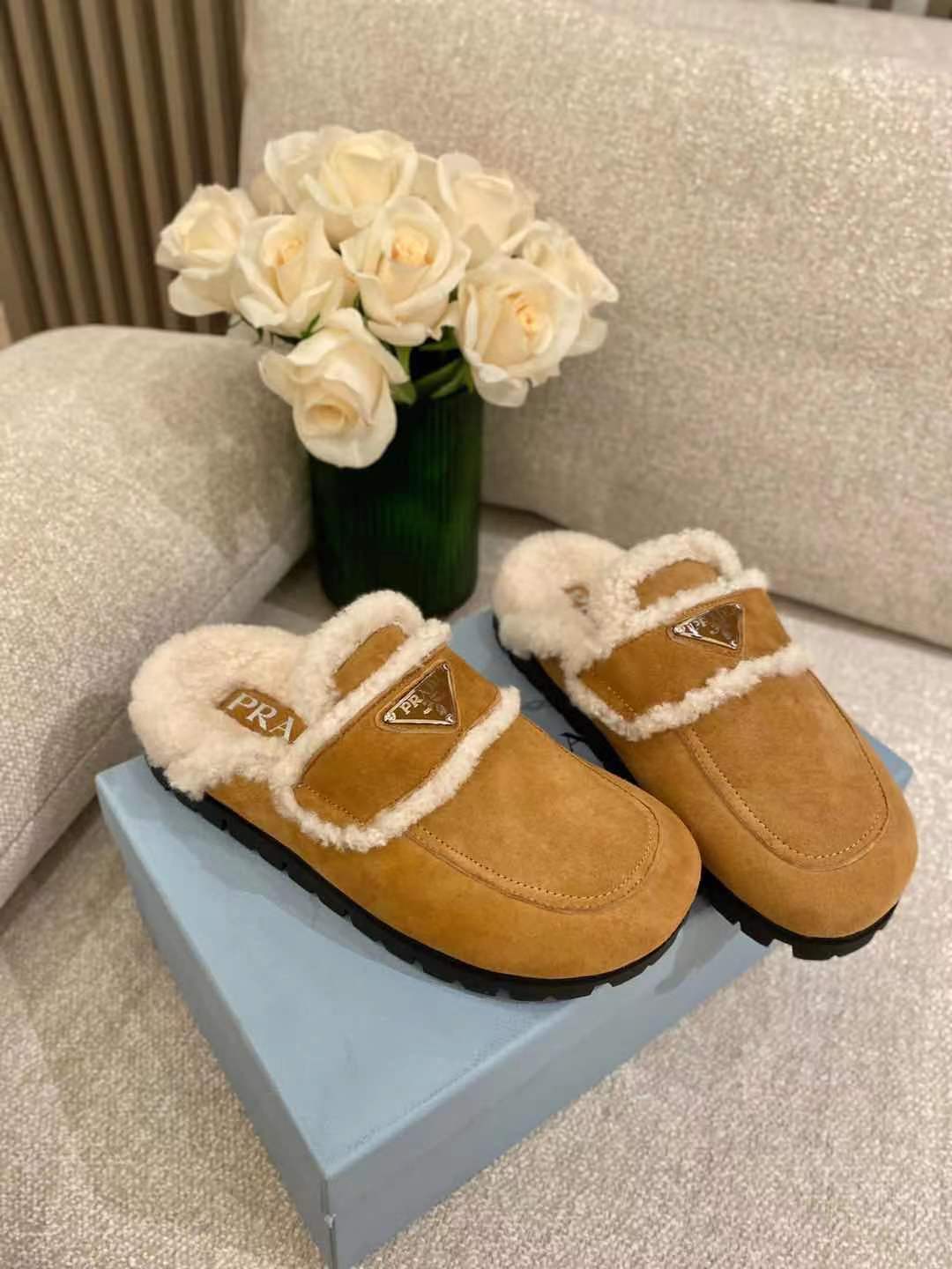 프라다 여성용 슬리퍼 F0815