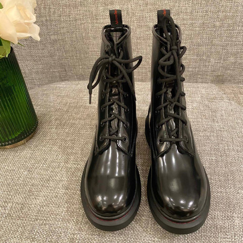 알렉산더 맥퀸  남여공용 앵글부츠  586427-2