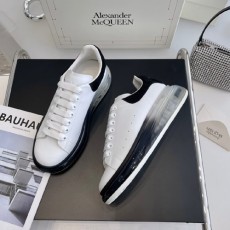 알렉산더 맥퀸  남여공용 스니커즈  586429-2