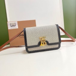 버버리 스몰 투톤 캔버스 가죽 TB 백 80146401