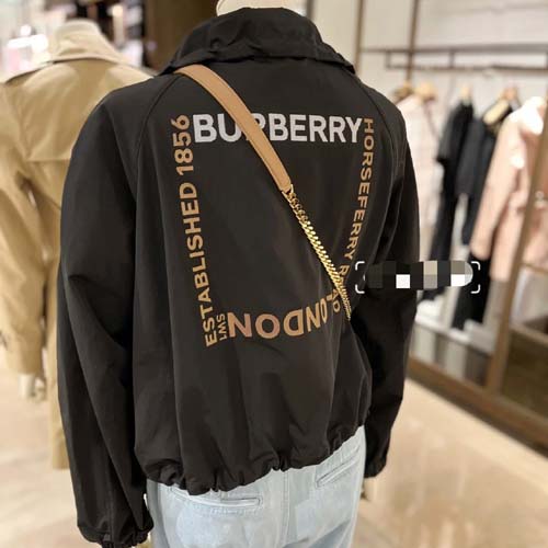 버버리 여성용 자켓  80019130