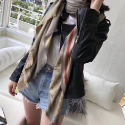 루이비통 신상 스카프  MP2331-3