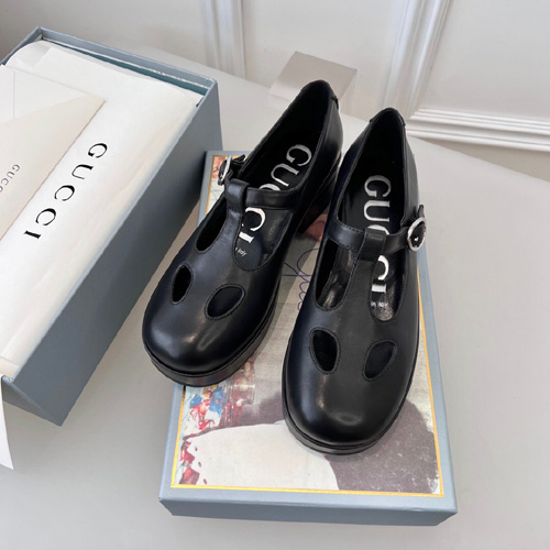 구찌 여성용 로퍼 670444 블랙