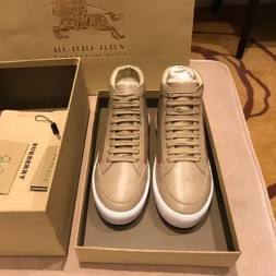 버버리 여성용 신상 하이탑 스니커즈 BB181116