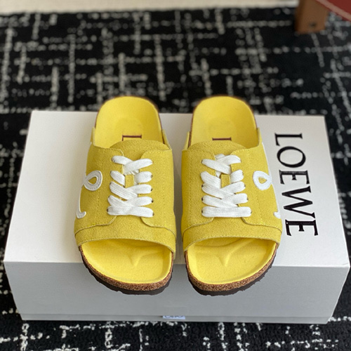 로에베 남여공용 슬리퍼  LW29816-4