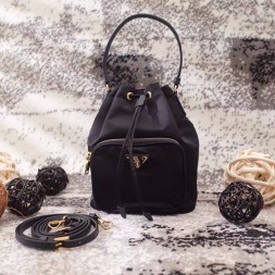 프라다 신상 패브릭 버킷백 1BH038 블랙