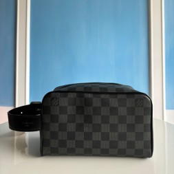 루이비통 키트 파우치 M83112-8