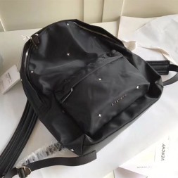 지방시 신상 백팩 G145108