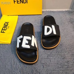 펜디 남성용 신상 슬라이드 7X1148