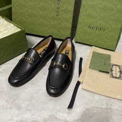 구찌 여성용 로퍼 670469-2