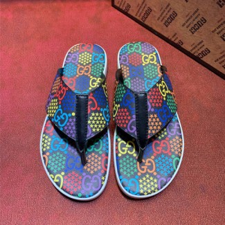 구찌 남성용 신상 슬리퍼 620285