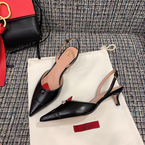 발렌티노 신상 펌프스 2S0S17-2 블랙