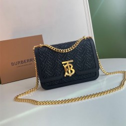 버버리 스몰 퀼트 모노그램 램스킨 TB 백 80149211 블랙