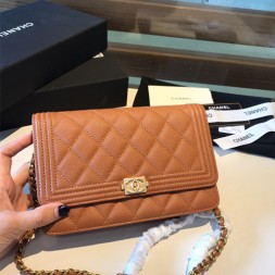 샤넬 WOC 보이 미니 크로스백  A80287 브라운