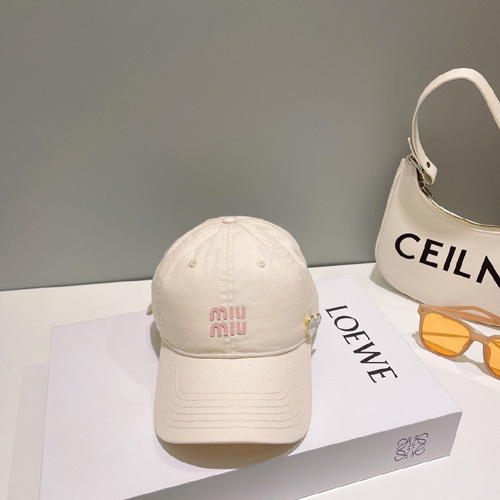 미우미우 신상 모자 MM776504-3