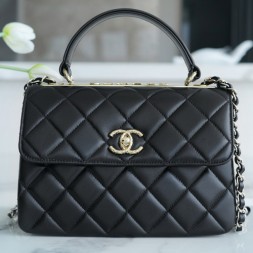  샤넬 핸들 장식의 스몰 플랩 백 A92236-1