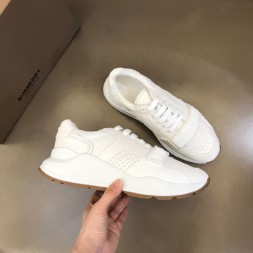 버버리 남성용 스니커즈 B96476-1