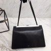 셀린느 신상 클래스프 미듐 숄더백 181283 블랙