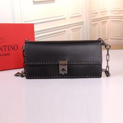 발렌티노 신상 클러치 숄더백 MW0B0A11VIT 블랙 메탈