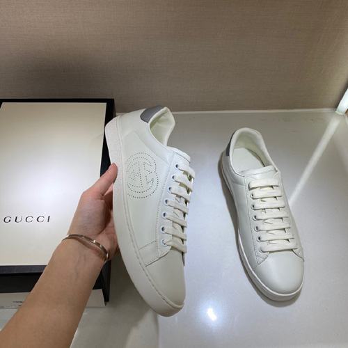 구찌 남여공용 스니커즈 656880 화이트