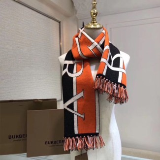 버버리 신상 스카프 BB3628