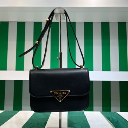 프라다 앙블렘 숄더백 1BD340 블랙