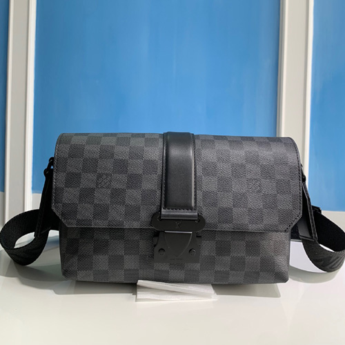 루이비통 S-케이프 메신저 M23741-3