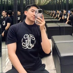 지방시 남여공용 반팔  G02592