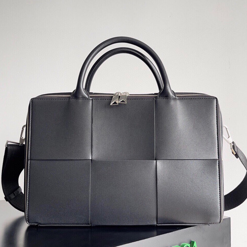 보테가 남성용 서류가방 V6990 블랙