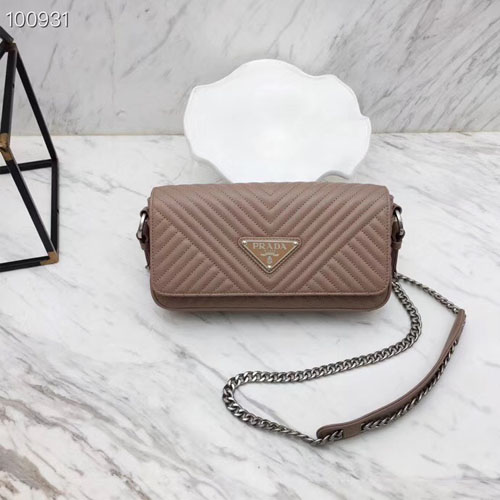 프라다 다이어그램 가죽 숄더백 1BD164 누드핑크