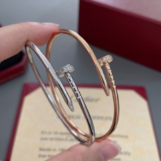 까르띠에 신상 팔찌 CA92547 SM 다이아