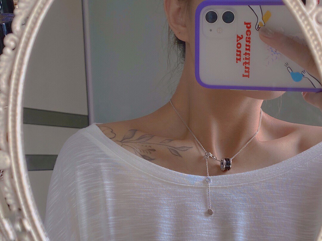 불가리 신상 목걸이 BV2004118