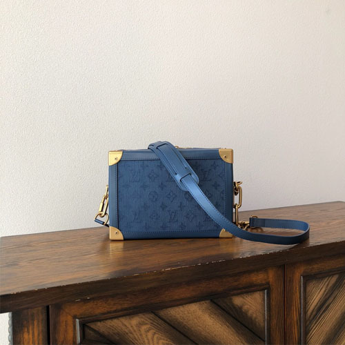 루이비통 소프트 트렁크 M44723