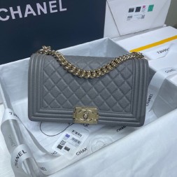 샤넬 보이 미듐 플랩백 A67086 이리테센트 캐비어 카키 ++