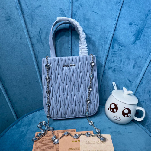 미우미우 마테라쎄 크리스탈 숄더백 5BA220-3