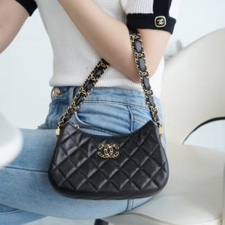  샤넬 23K 19 호보백 미니 AP3647