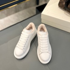 알렉산더 맥퀸  남여공용 스니커즈  586428-2