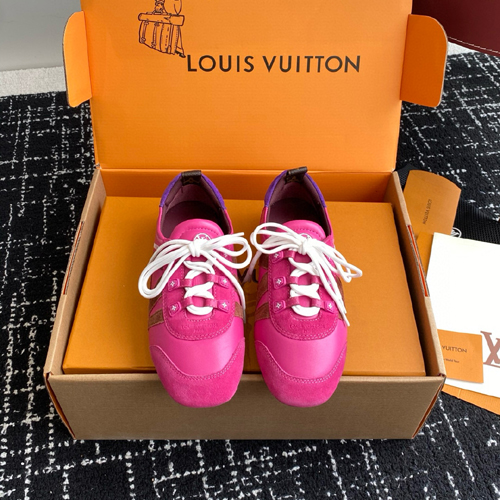 루이비통 여성용 스니커즈  M0579-8