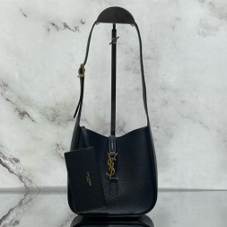 생로랑 그레인 가죽 LE 5 À 7 베이비백 809461