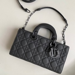 디올 LADY D-JOY 백 미듐 M0540 무광 블랙