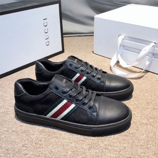 구찌 남성용 신상 스니커즈 620271 블랙