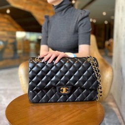  샤넬 클래식 점보백 라지 플랩백 A58600 램스킨 블랙 금장
