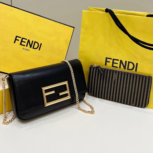 펜디 체인 크로스백 8BS032 블랙