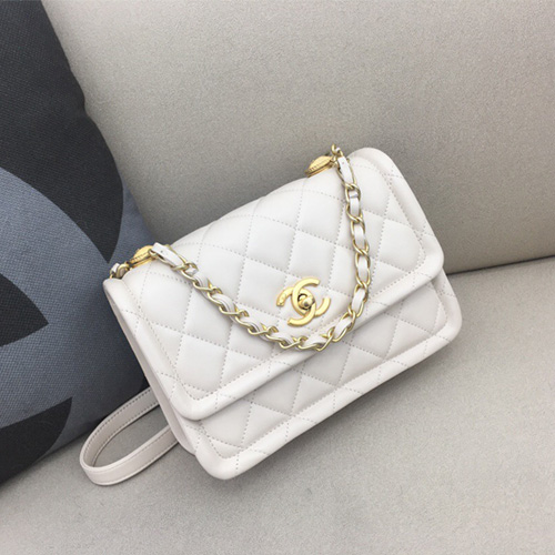 샤넬 20FW 신상 플랩백 22CM  AS2022 램스킨 화이트