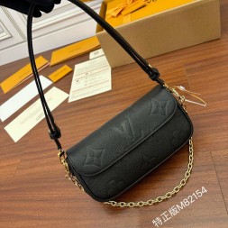 [VVIP] 루이비통 월릿 온 체인 아이비 M82154